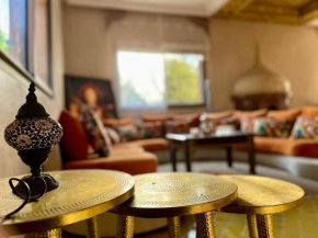 Villa Cherifia style Riad plein centre Marrakech